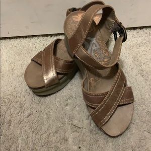 OTBT Bee Cave Wedge sandal